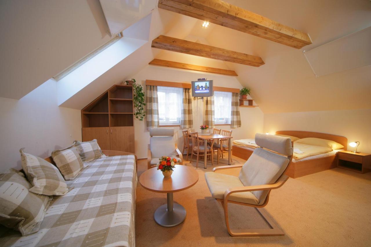Apartmany Mlyn Rokytnice nad Jizerou Exteriör bild